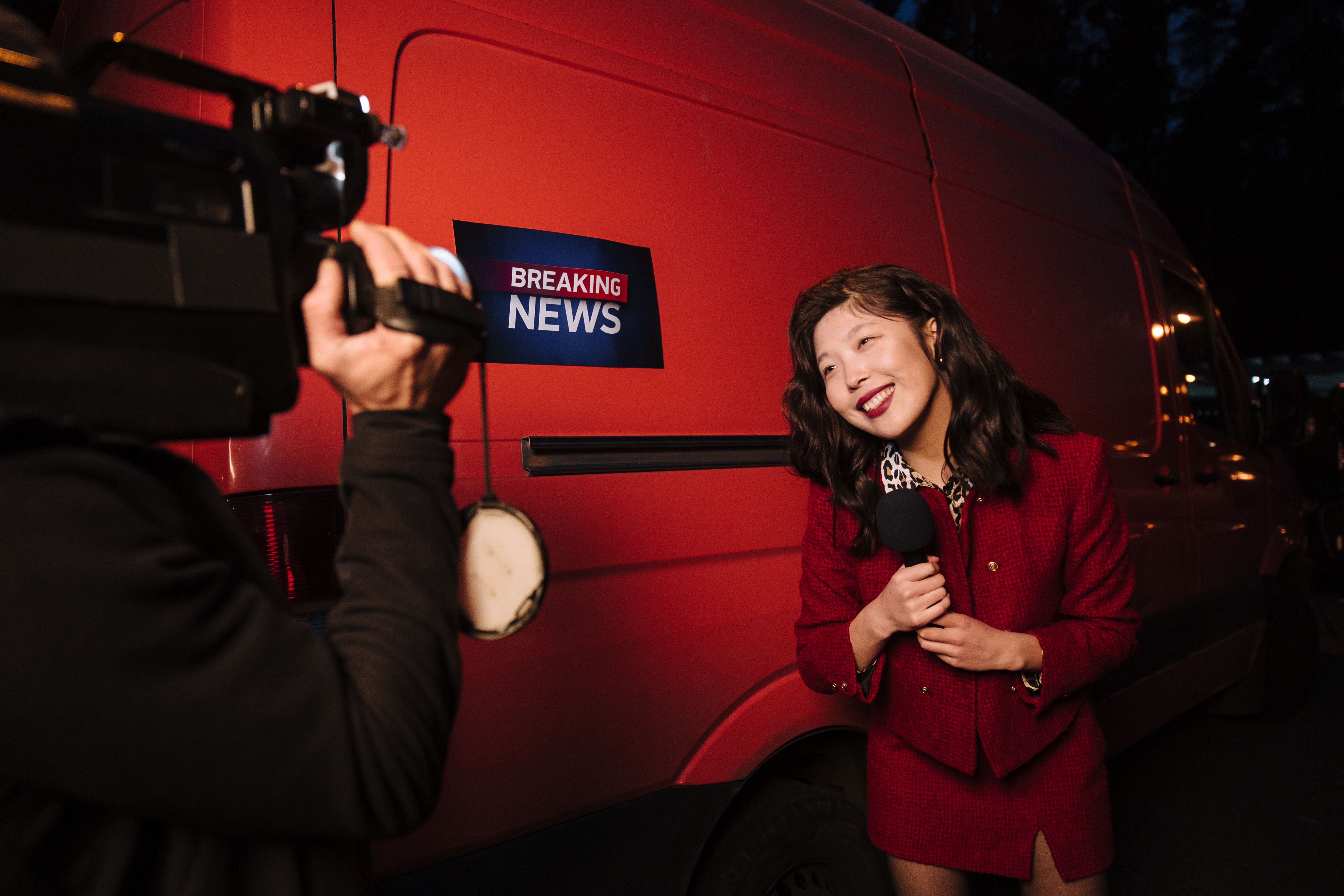 10 Creative Standup Ideas Every TV Reporter Should Try