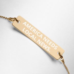 America Needs Local News Bar Chain Bracelet gold